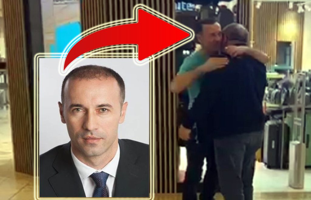Iulian Dumitrescu, afaceri de partid la mall / La cine a apelat pentru o pomană electorală!