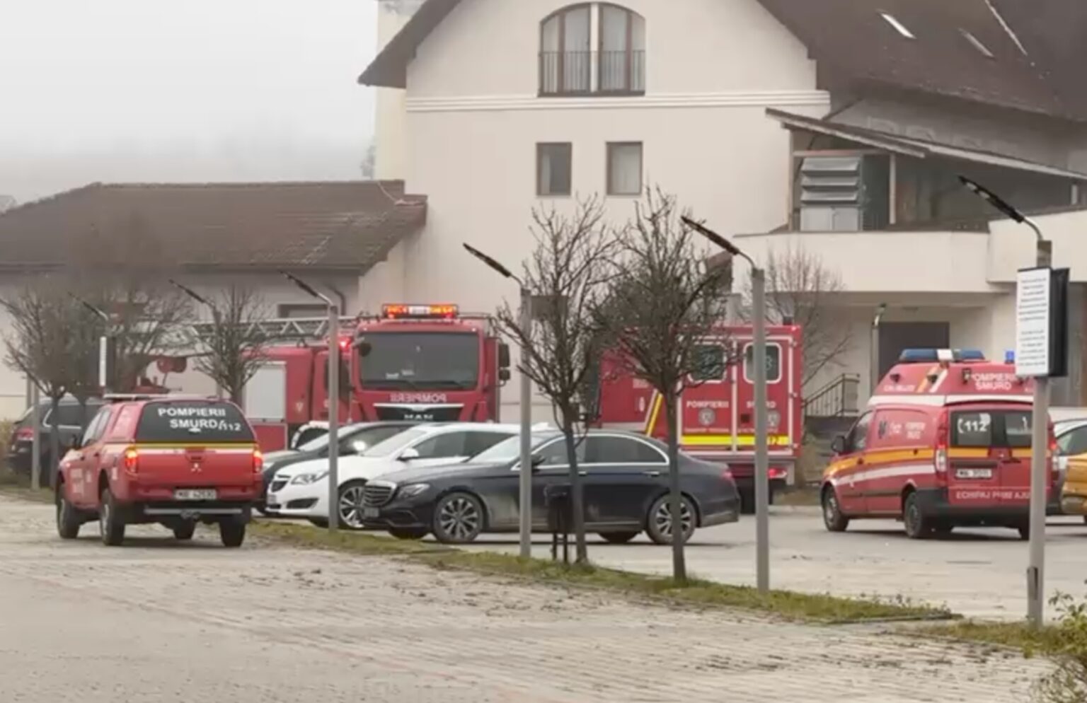 Tavanul unei piscine interioare de la un hotel din Sibiu s-a prăbușit , autoritățile au declanșat Planul Roșu de Intervenție