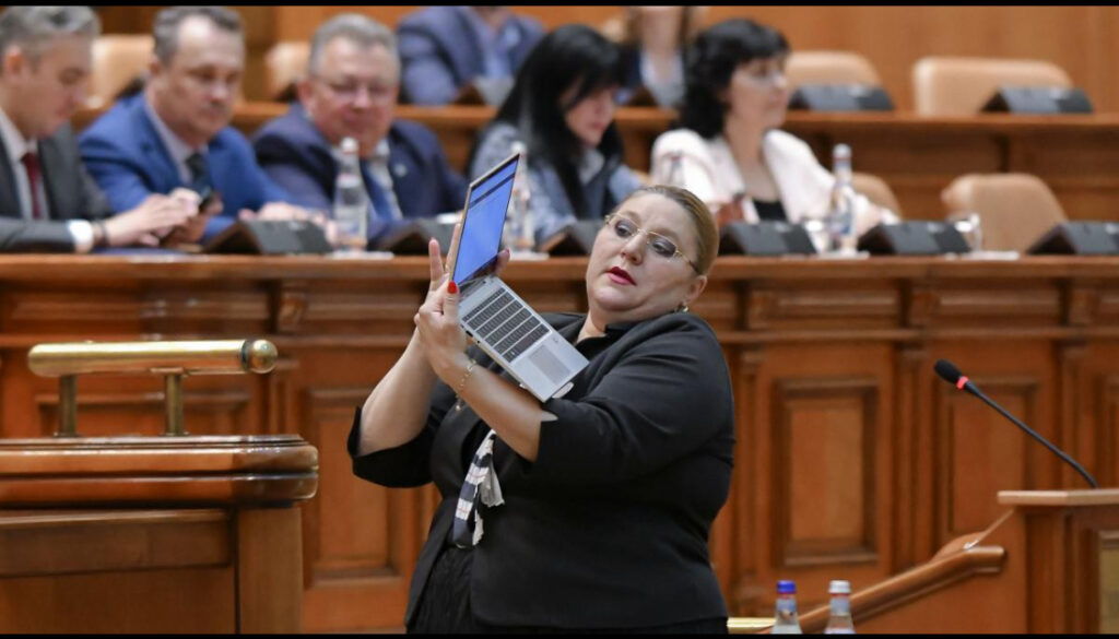 S.O.S. România cere demiterea lui Nicușor Dan! Diana Șoșoacă anunță declanșarea procedurii pentru referendum